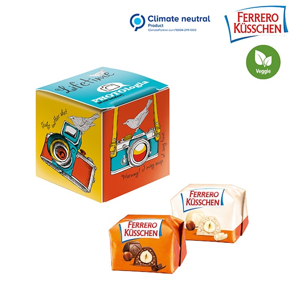 Visuel Mini-cube publicitaire avec un Ferrero Küsschen
