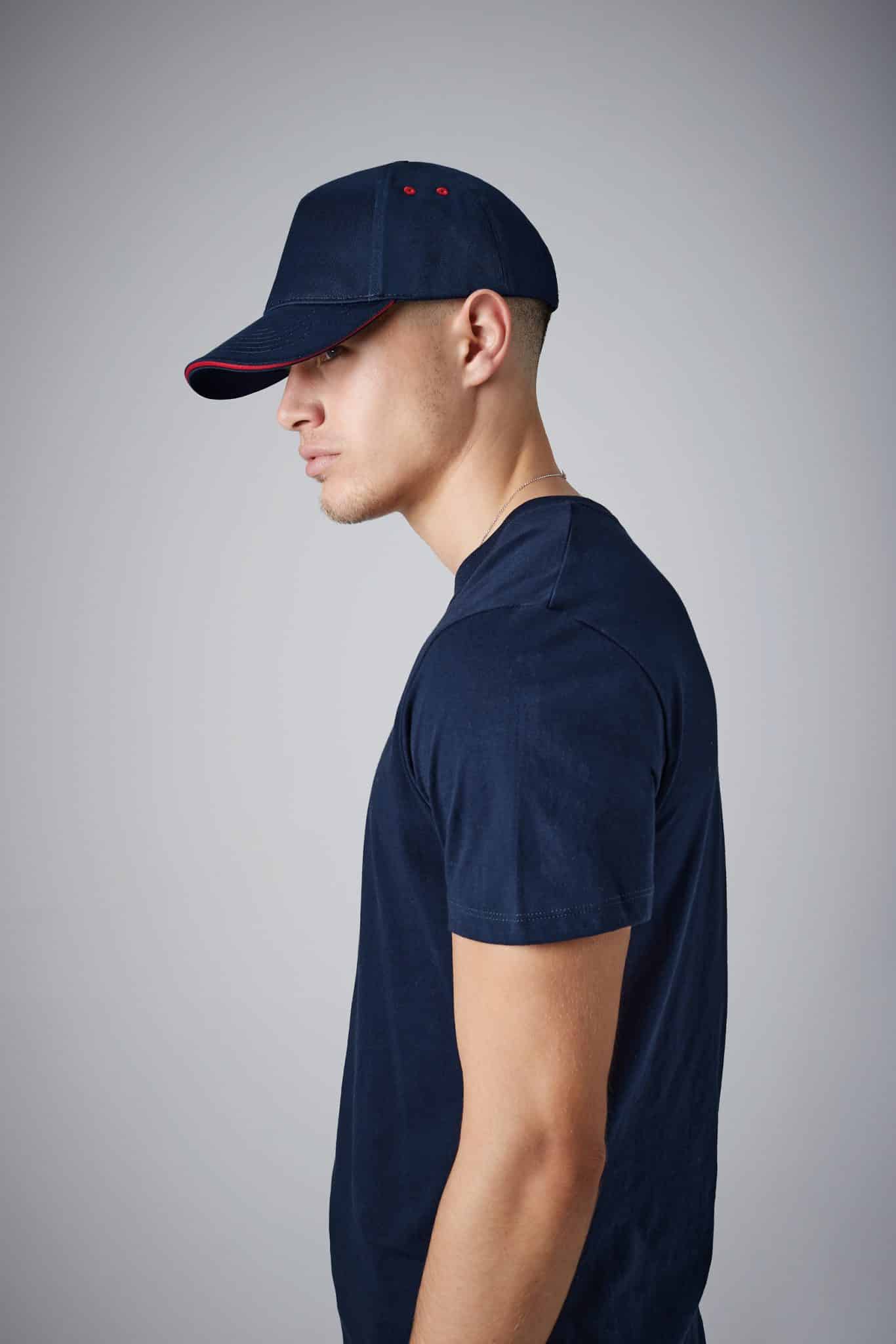 Visuel Casquette homme Ultimate à 5 panneaux sandwich contrasté