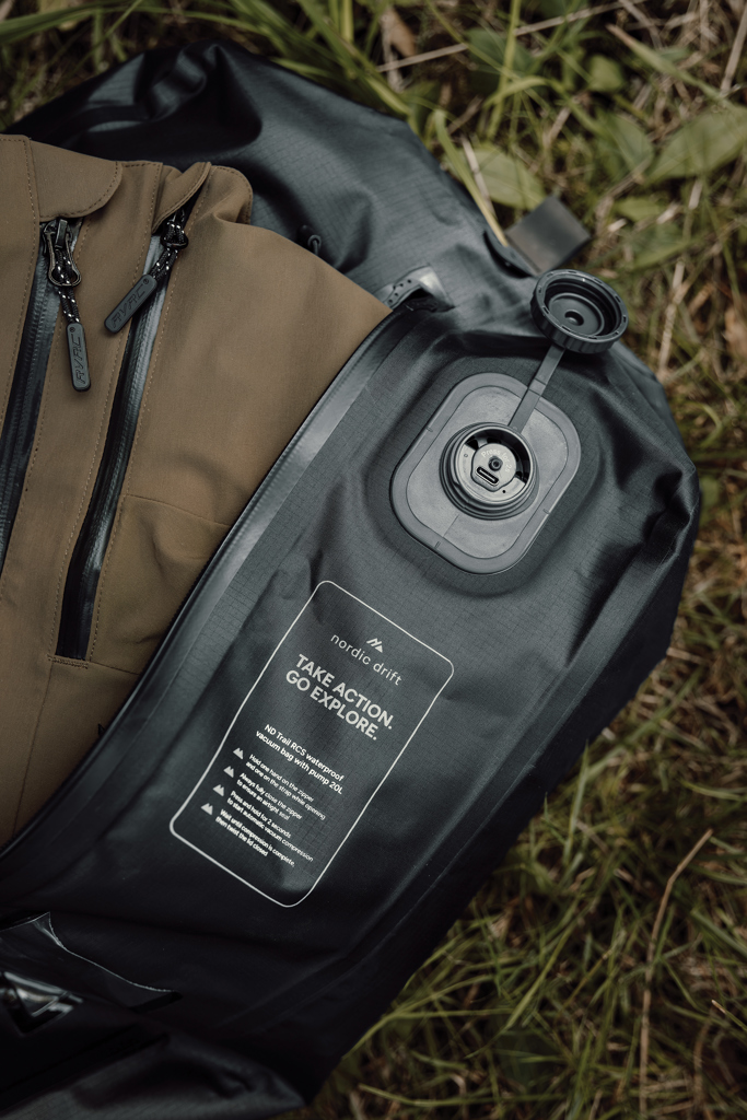 Miniature 10 pour Sac 20L avec pompe sous vide Nordic Drift Trail RCS